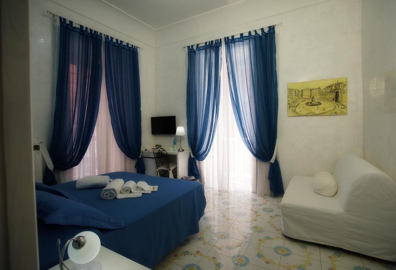 Le Vie Di Napoli B&B Exteriör bild